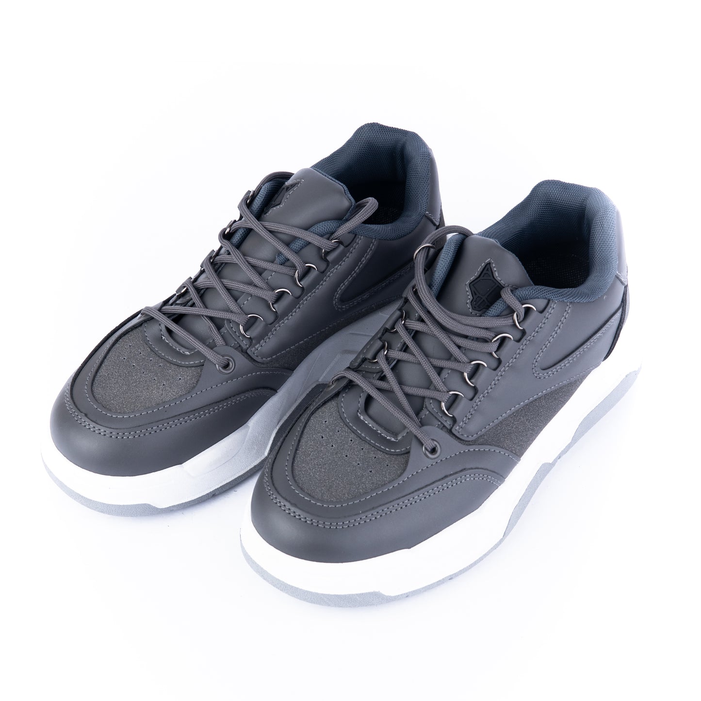 Chunky Sole Sneaker – Charcoal & White