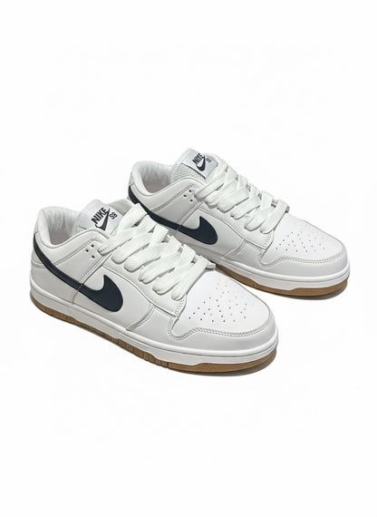 Nike SB Dunk Low White Black Gum