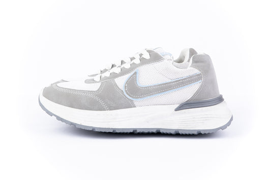 Nike Venture – Grey & White