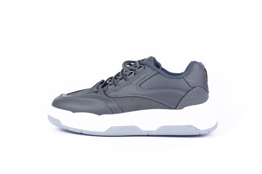 Chunky Sole Sneaker – Charcoal & White